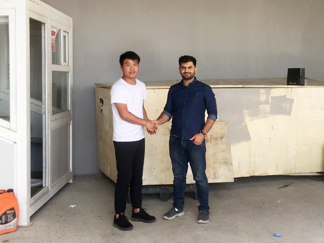 bevitor伟德安装工程师顺利抵达伊拉克