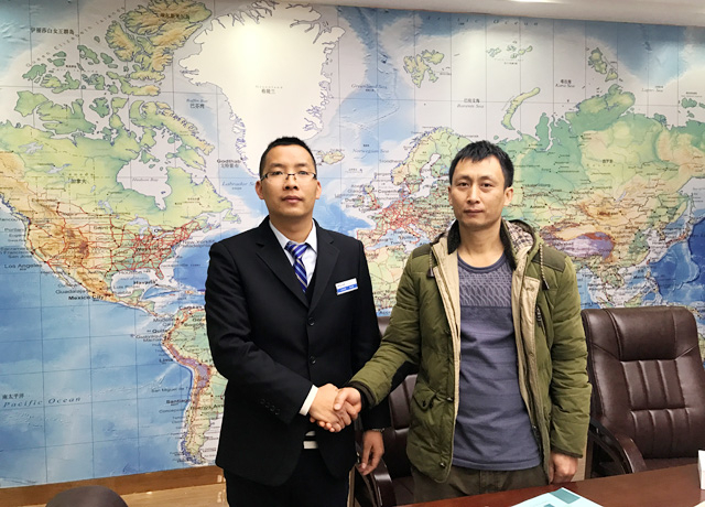 bevitor伟德迎来销售热潮，重庆永川市客户订购一台镭豹360炫彩型洗车机