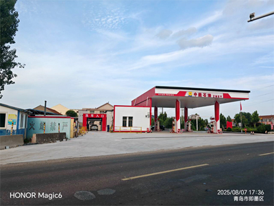 LEISUWASH S90旗舰型洗车机在山东省青岛市华峰加油站安装完成交付使用